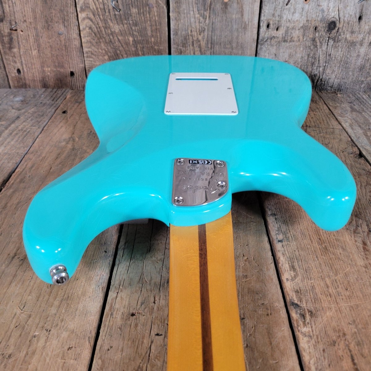 Fender Ultra Luxe Vintage 60s Stratocaster HSS Sea Foam Green 2025 - Mahar's Vintage Guitars