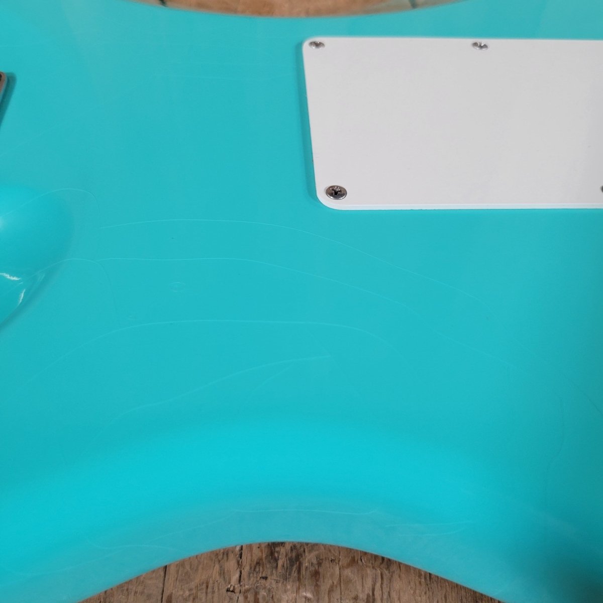 Fender Ultra Luxe Vintage 60s Stratocaster HSS Sea Foam Green 2025 - Mahar's Vintage Guitars