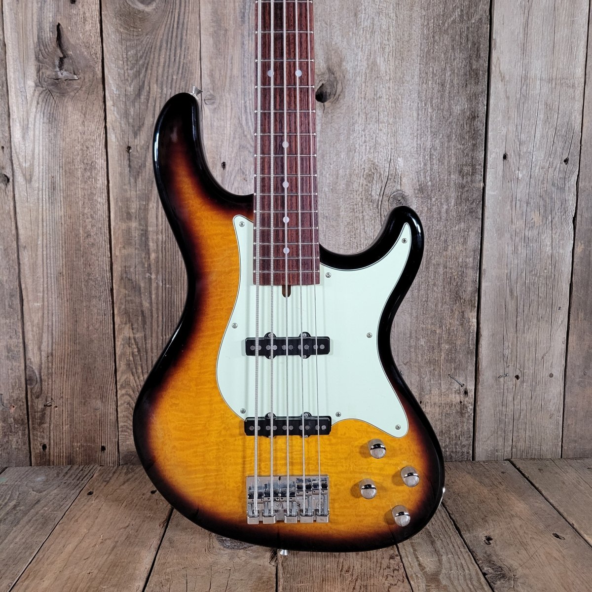 Fernandes 5 String Jazz style bass MIJ - Mahar's Vintage Guitars