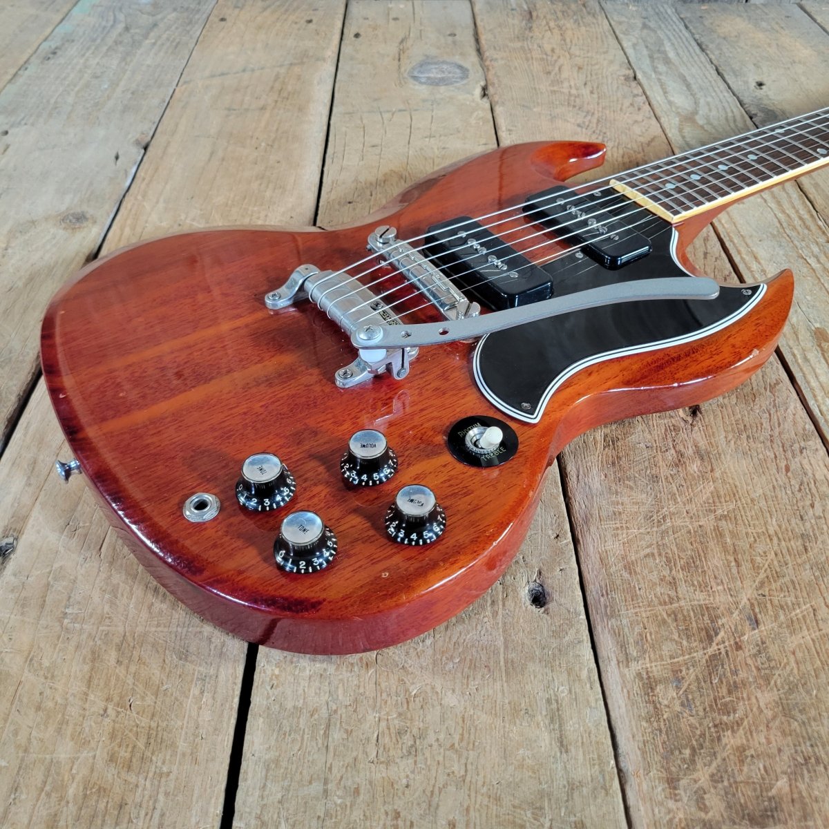 Gibson 1962 SG Special Masetro Vibrola Excellent - Mahar's Vintage Guitars