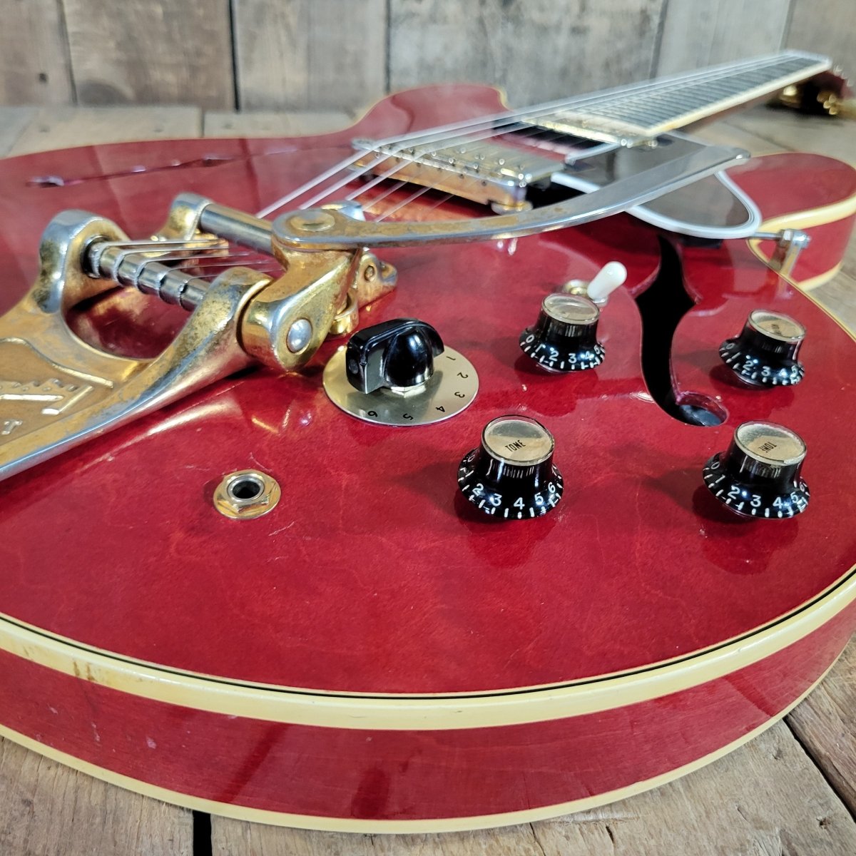 Gibson 1964 ES - 345 TDC Cherry Custom Ebony Board PAF Bigsby - Mahar's Vintage Guitars