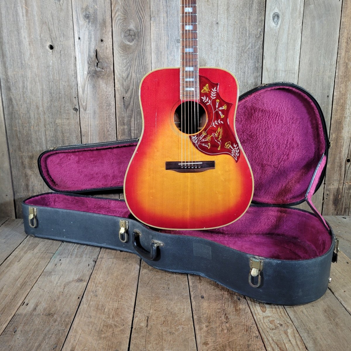 Gibson 1975 Hummingbird Custom Cherry Sunburst Very Good - Mahar's Vintage Guitars
