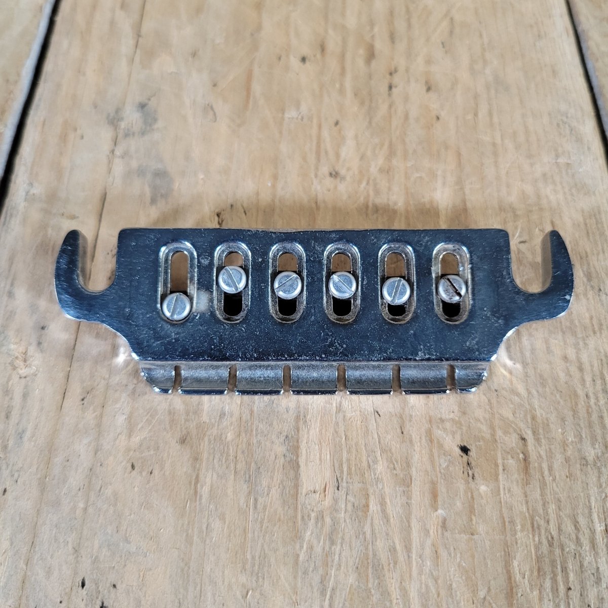 Gibson 1980s Top - Adjust Bridge Tailpiece 6 - String Chrome NOS - Mahar's Vintage Guitars