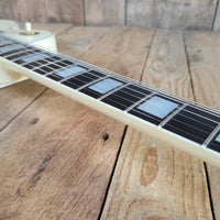 Gibson 1989 Les Paul Custom Alpine White w/ Original Case Near Mint - Mahar's Vintage Guitars