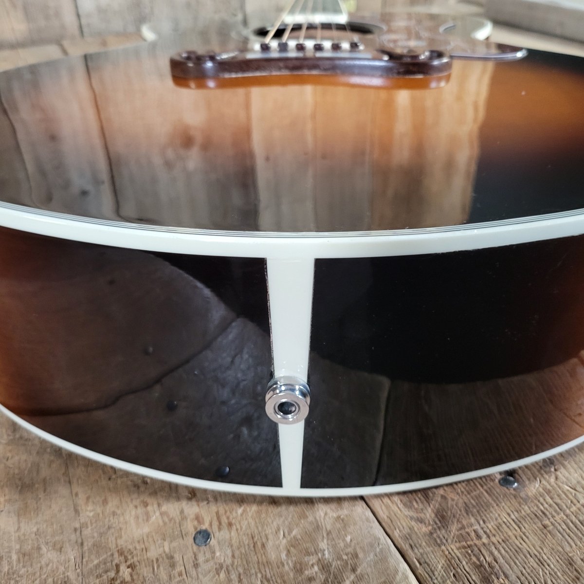 Gibson 1992 J - 200 Sunburst Super Jumbo Acoustic - Mahar's Vintage Guitars