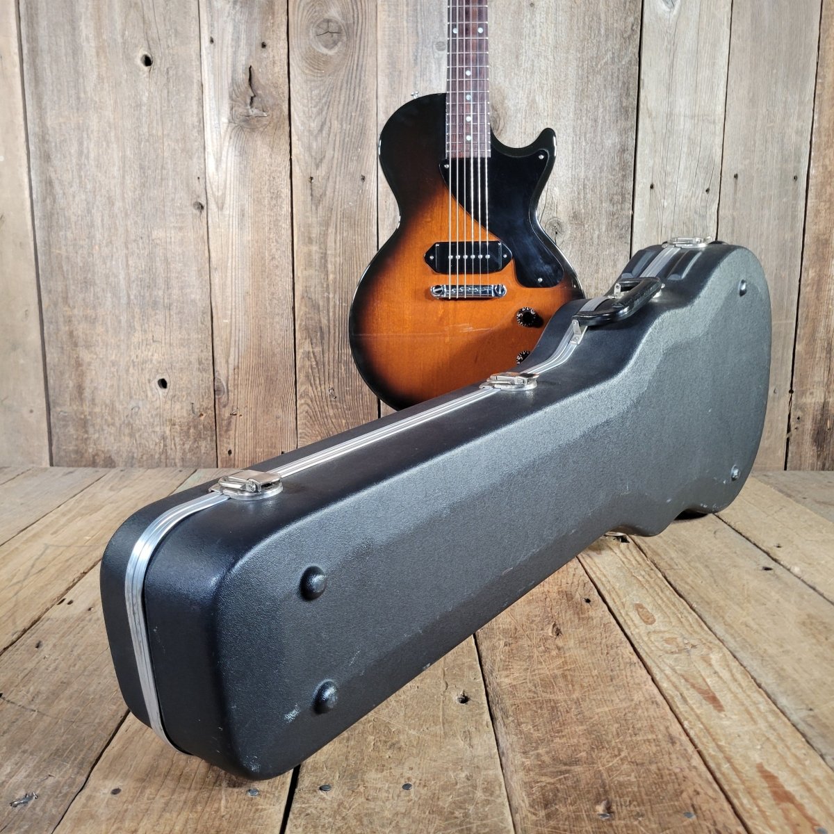 Gibson 2002 Les Paul Junior Sunburst w/ Hard Case Excellent - Mahar's Vintage Guitars