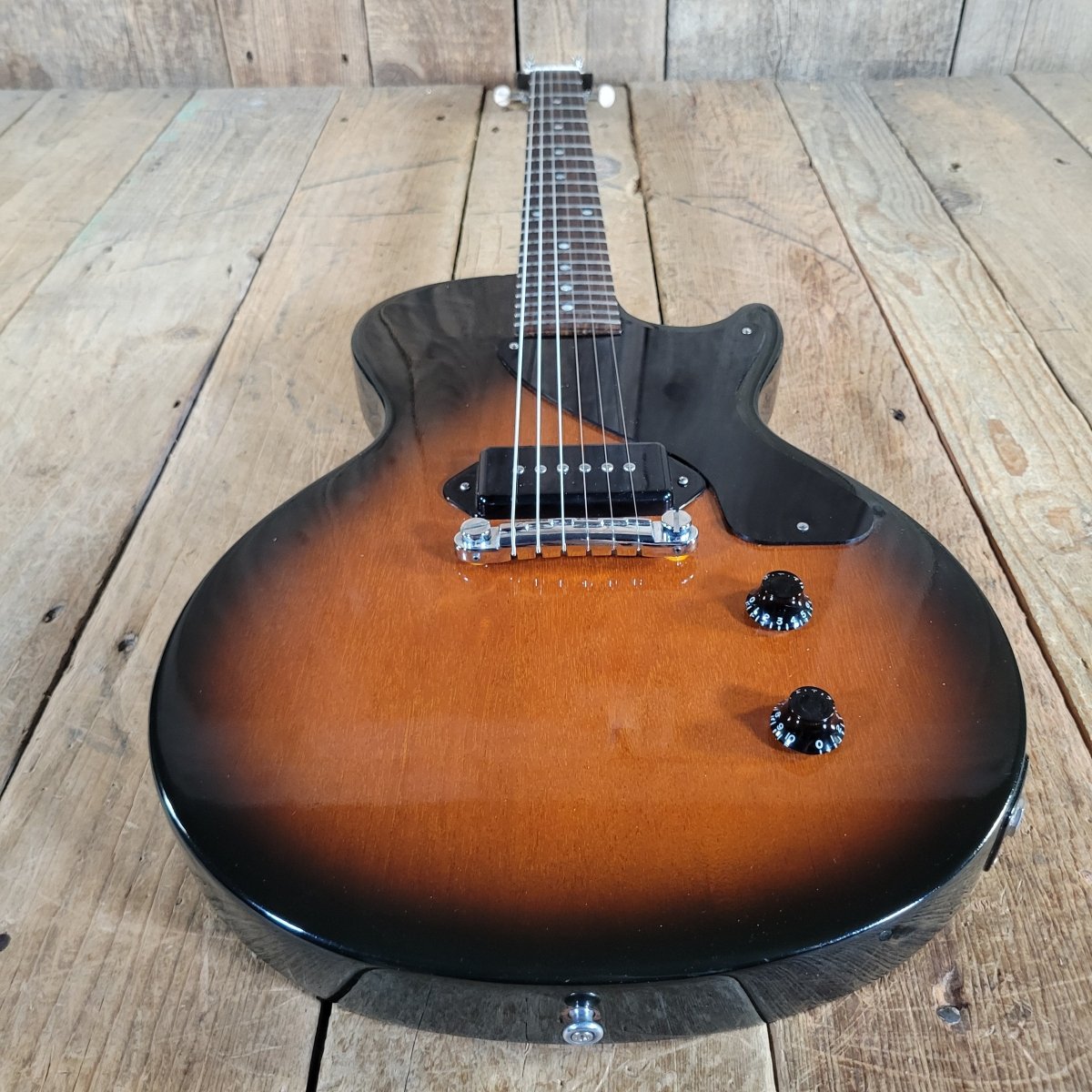 Gibson 2002 Les Paul Junior Sunburst w/ Hard Case Excellent - Mahar's Vintage Guitars