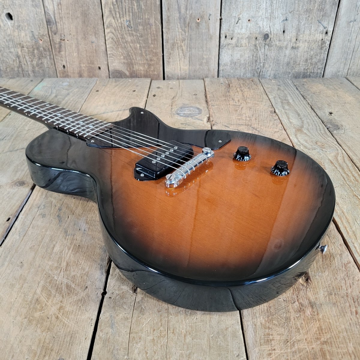 Gibson 2002 Les Paul Junior Sunburst w/ Hard Case Excellent - Mahar's Vintage Guitars