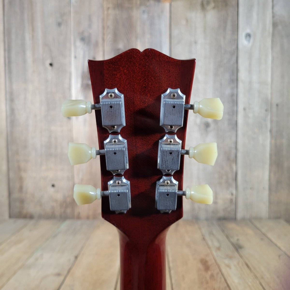 Gibson 2012 Memphis ES - 330 1959 VOS Vintage Cherry Factory Bigsby - Mahar's Vintage Guitars