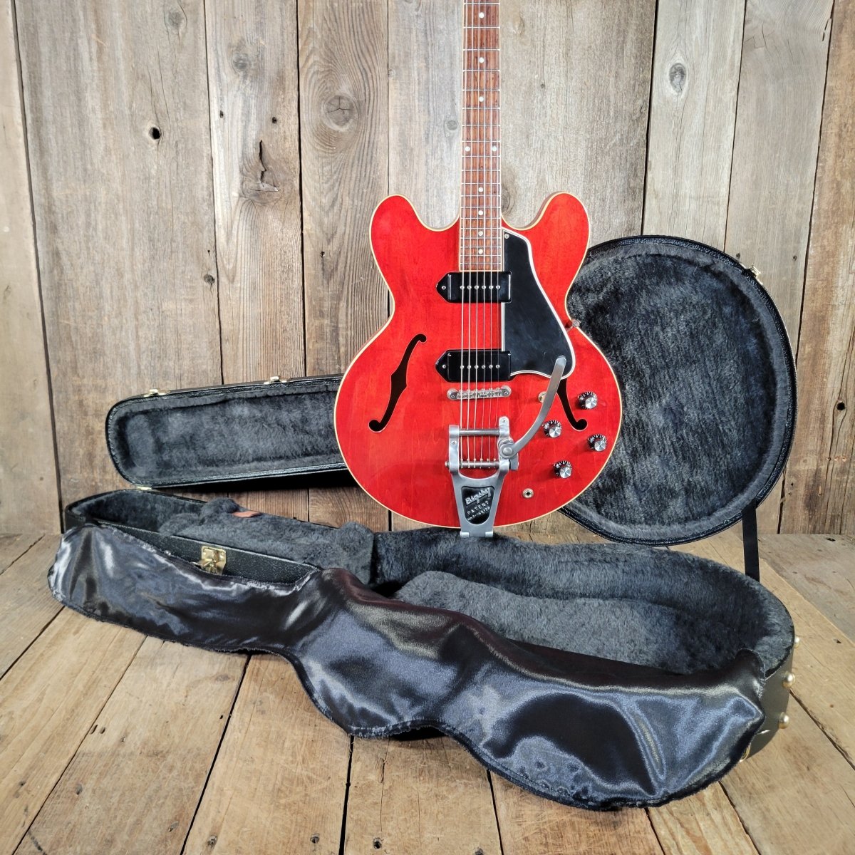 Gibson 2012 Memphis ES - 330 1959 VOS Vintage Cherry Factory Bigsby - Mahar's Vintage Guitars