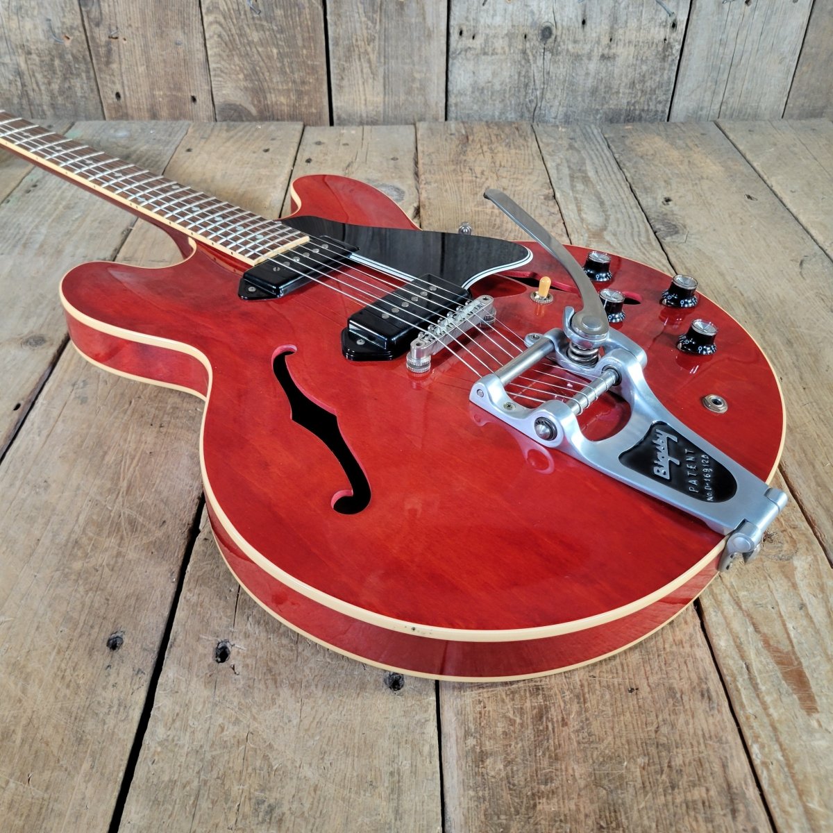 Gibson 2012 Memphis ES - 330 1959 VOS Vintage Cherry Factory Bigsby - Mahar's Vintage Guitars