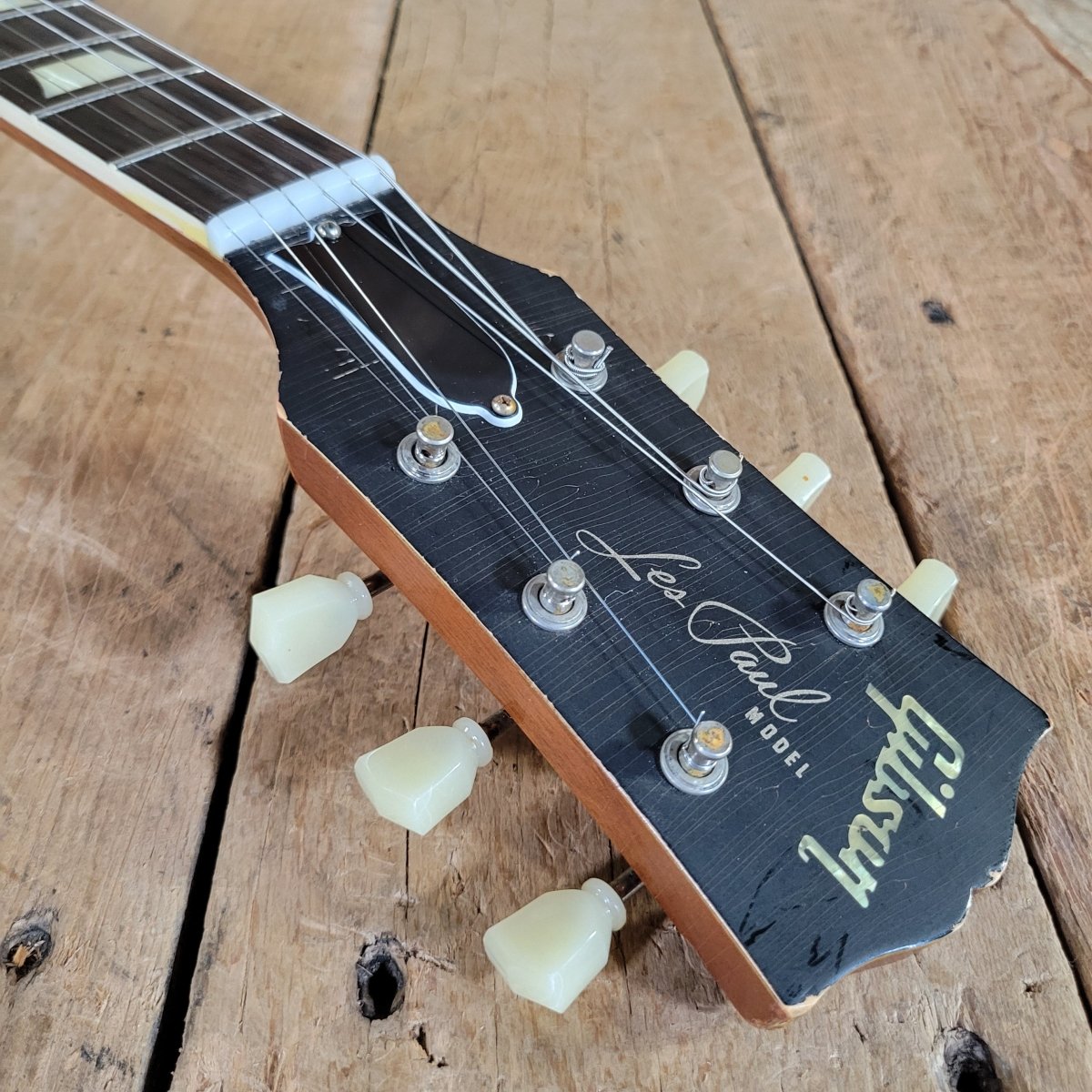 Gibson 2019 Les Paul Billy Gibbons Prototype 18 Aged Gold - Mahar's Vintage Guitars