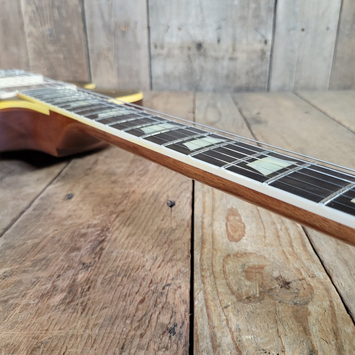 Gibson 2019 Les Paul Billy Gibbons Prototype 18 Aged Gold - Mahar's Vintage Guitars