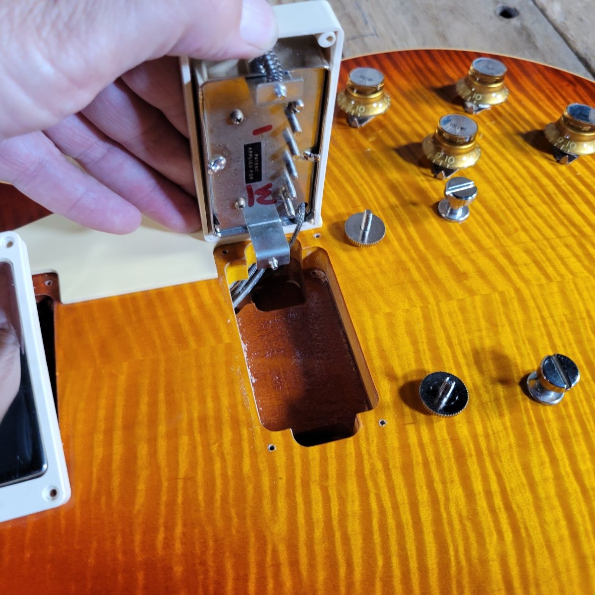 Gibson 2022 1960 Les Paul-Tom Murphy Painted R0 Wildwood Spec, Mint - Mahar's Vintage Guitars