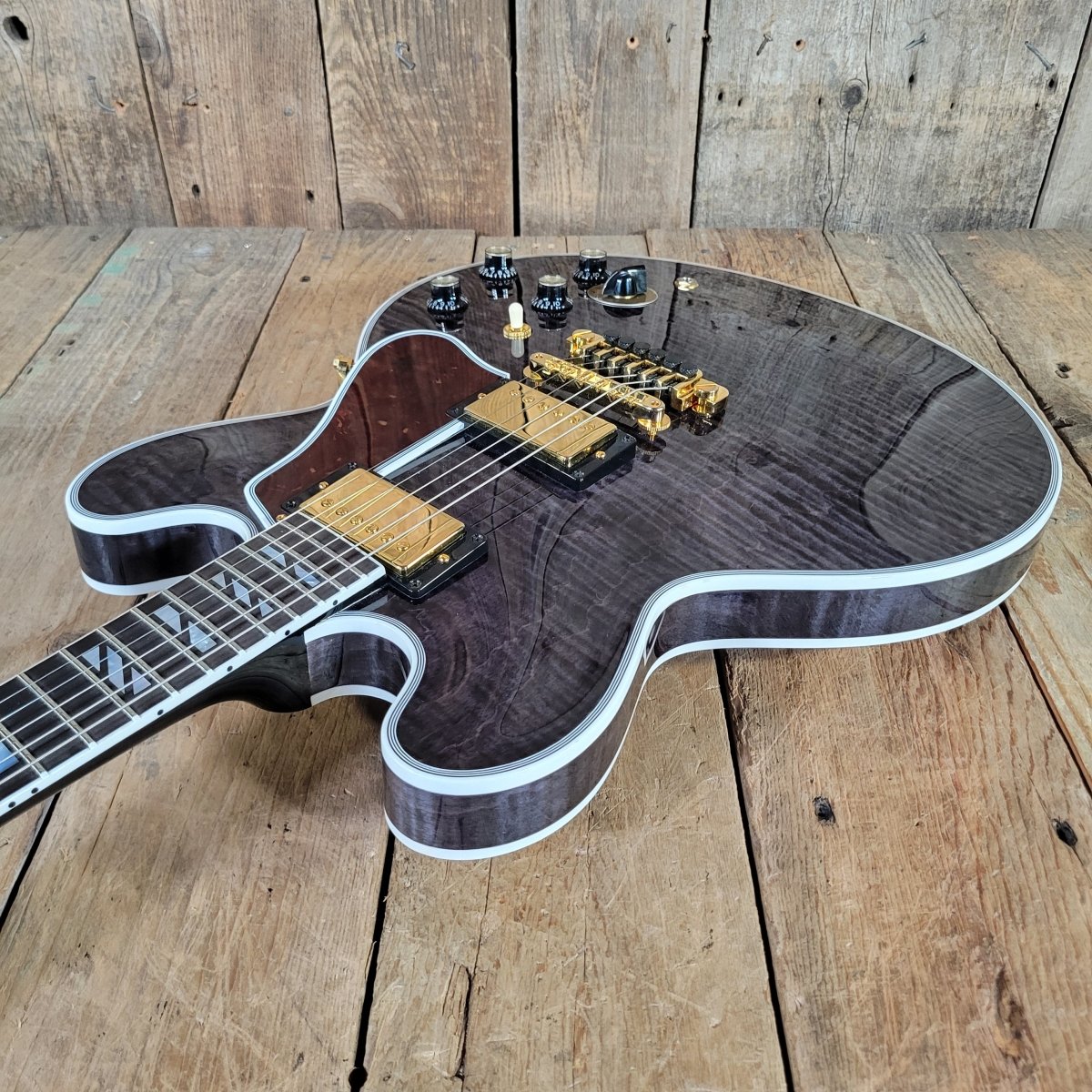 Gibson 2023 BB King Lucille Legacy Transparent Ebony Excellent - Mahar's Vintage Guitars