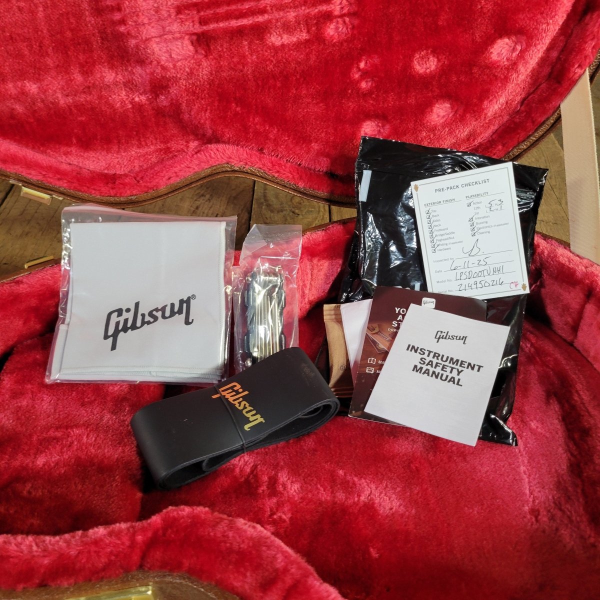 Gibson 2025 Les Paul Special TV Yellow Double Cut Excellent - Mahar's Vintage Guitars