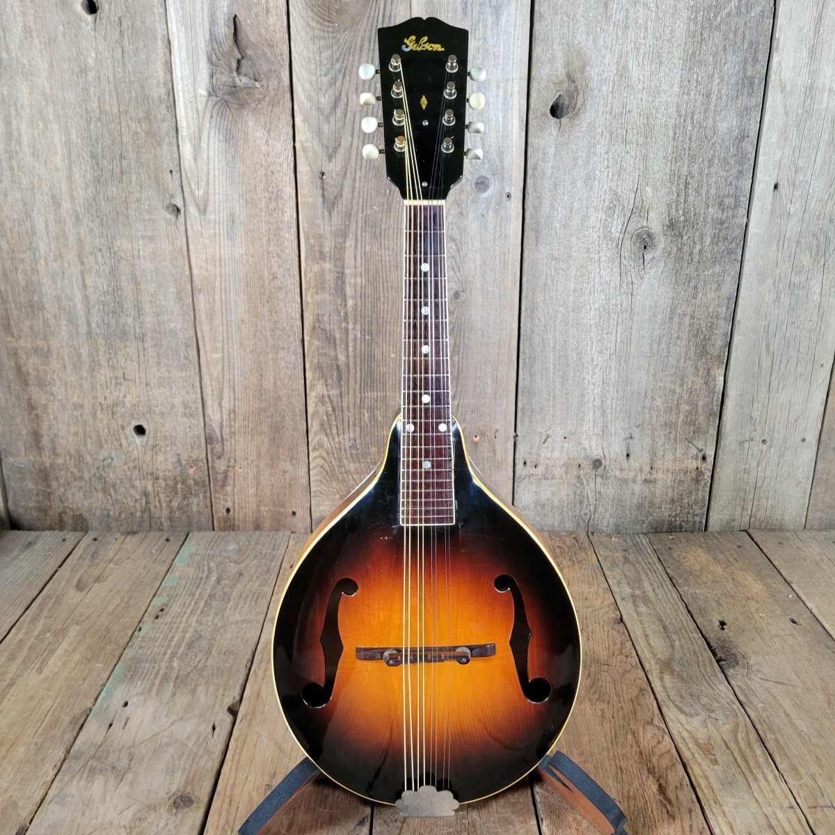 Gibson A - 50 Mandolin 1946 with Original Case - Mahar's Vintage Guitars