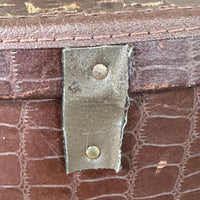 Gibson Alligator case for LG guitars LG - 3, LG - 2,LG - 1, LG - 0 1958 1959 1960 - Mahar's Vintage Guitars