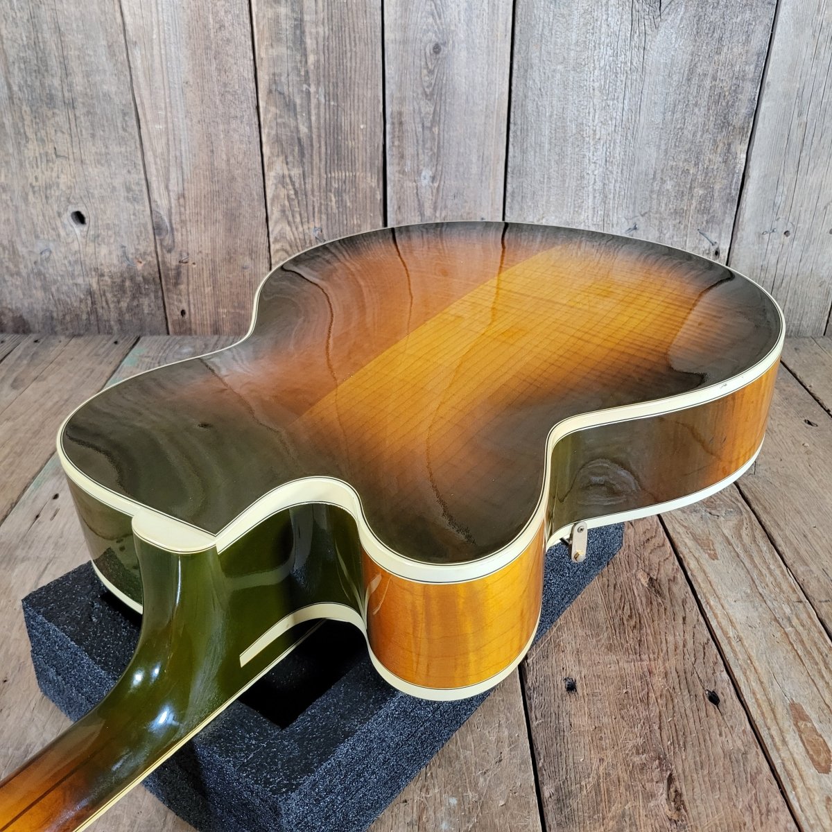 Gibson Custom L - 5 Wes Montgomery 1997 Sunburst — All Orig - Mahar's Vintage Guitars