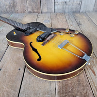 Gibson ES - 125 TD 1957 – All Original, Clean Vintage Archtop with Modern Hard Case - Mahar's Vintage Guitars