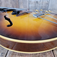 Gibson ES - 125 TD 1957 – All Original, Clean Vintage Archtop with Modern Hard Case - Mahar's Vintage Guitars