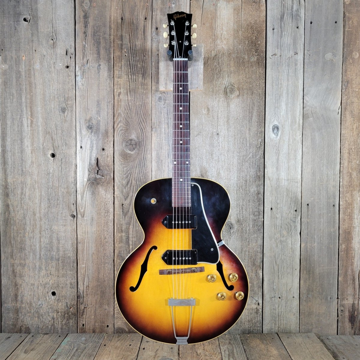 Gibson ES - 125 TD 1957 – All Original, Clean Vintage Archtop with Modern Hard Case - Mahar's Vintage Guitars