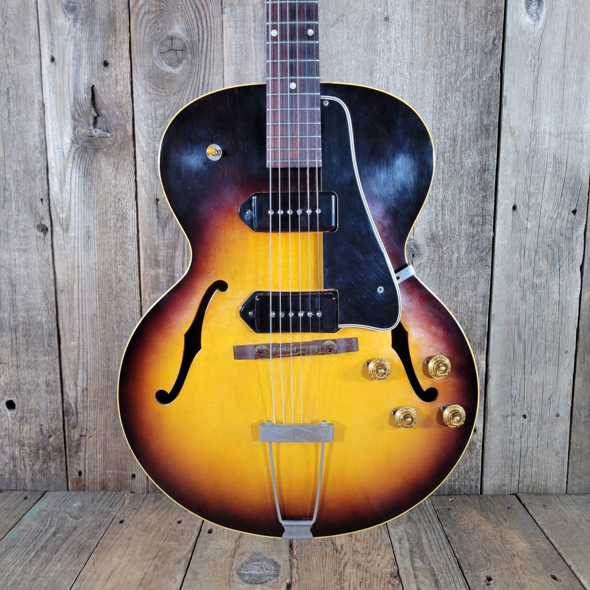 Gibson ES - 125 TD 1957 – All Original, Clean Vintage Archtop with Modern Hard Case - Mahar's Vintage Guitars