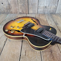 Gibson ES - 125 TD 1957 – All Original, Clean Vintage Archtop with Modern Hard Case - Mahar's Vintage Guitars