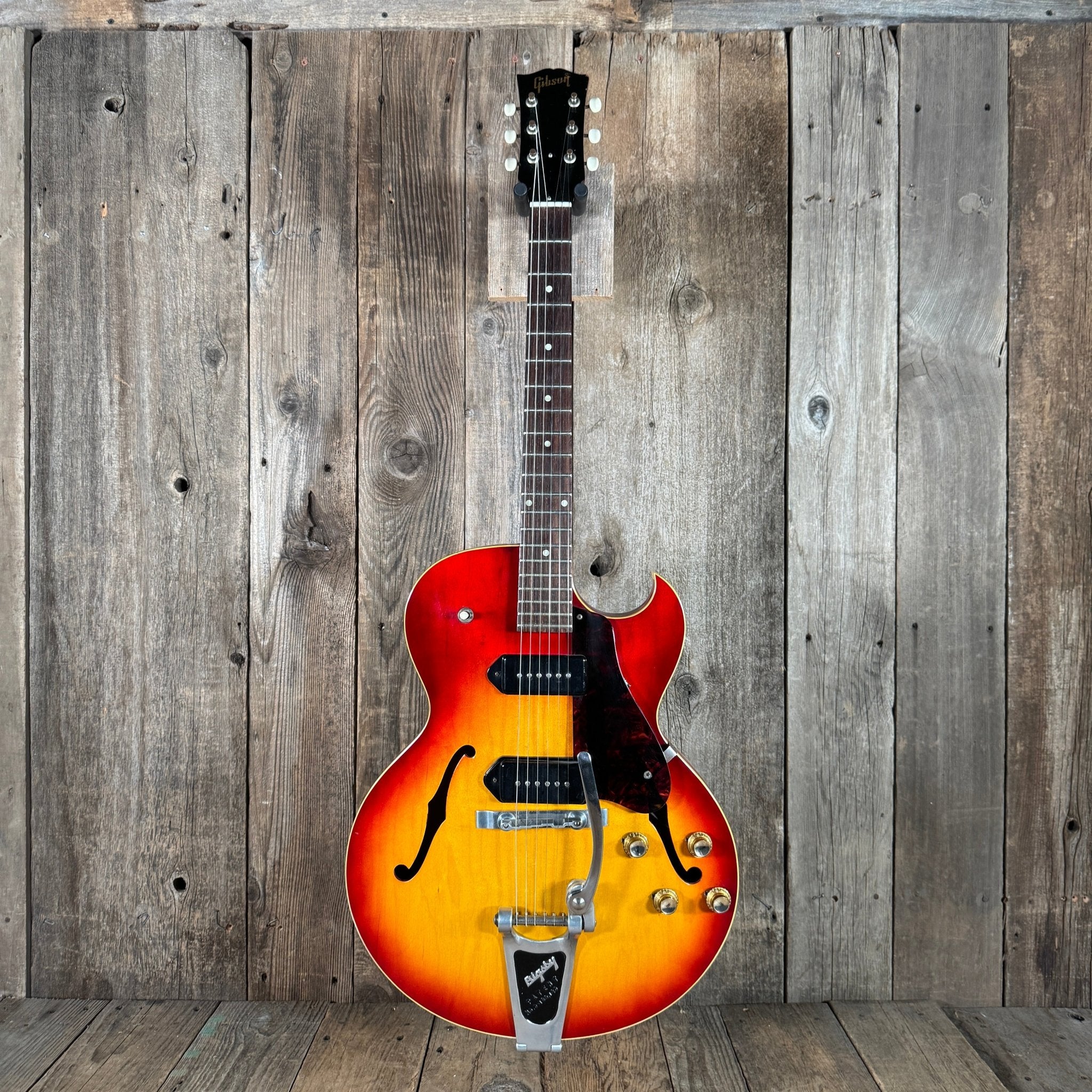 Gibson ES-125TDC Factory Bigsby 512 made in 1961 Cherry Sunburst