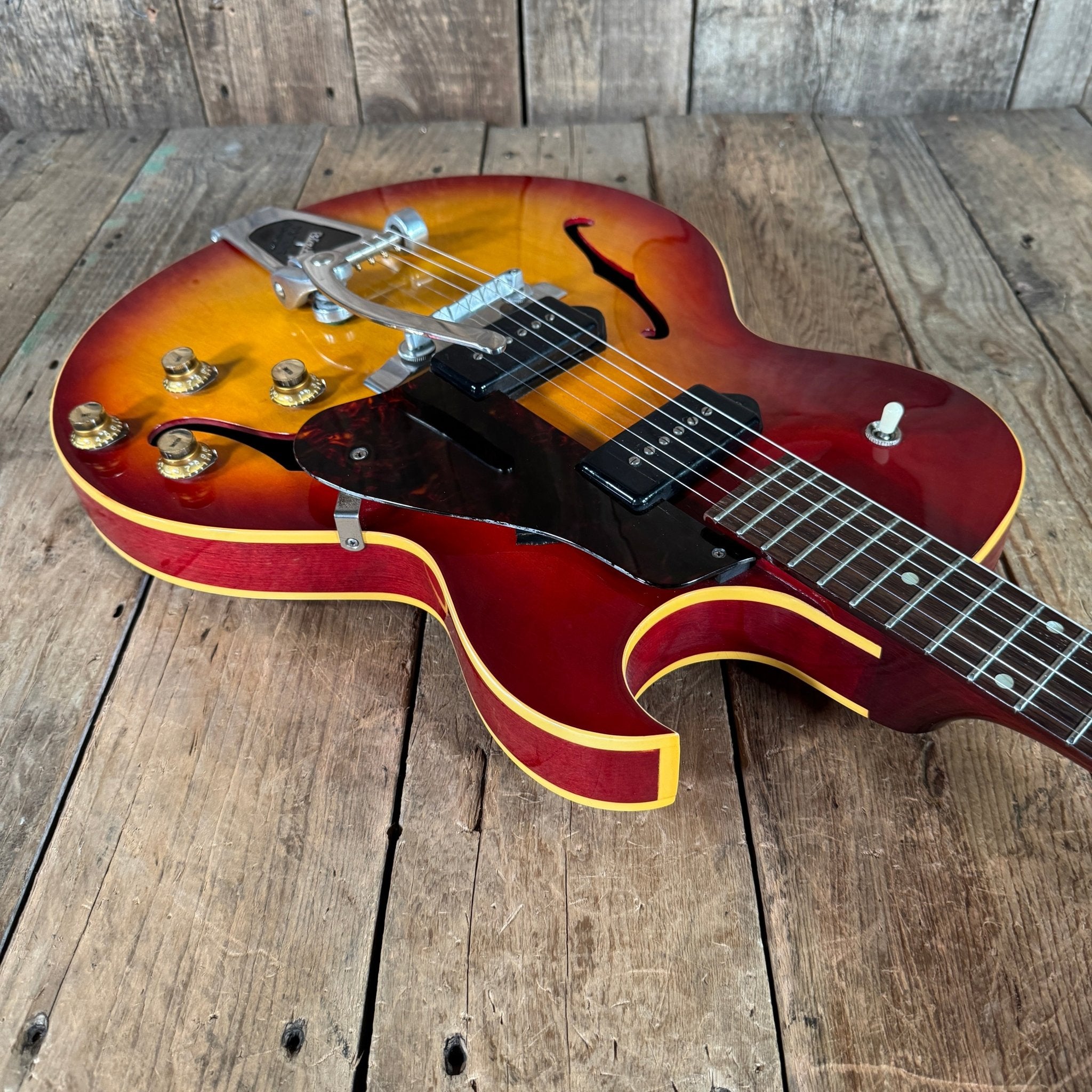 Gibson ES-125TDC Factory Bigsby 512 made in 1961 Cherry Sunburst