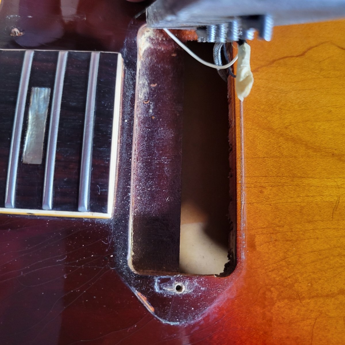 Gibson ES - 330 Sunburst 1966 All Original Factory Bigsby - Mahar's Vintage Guitars