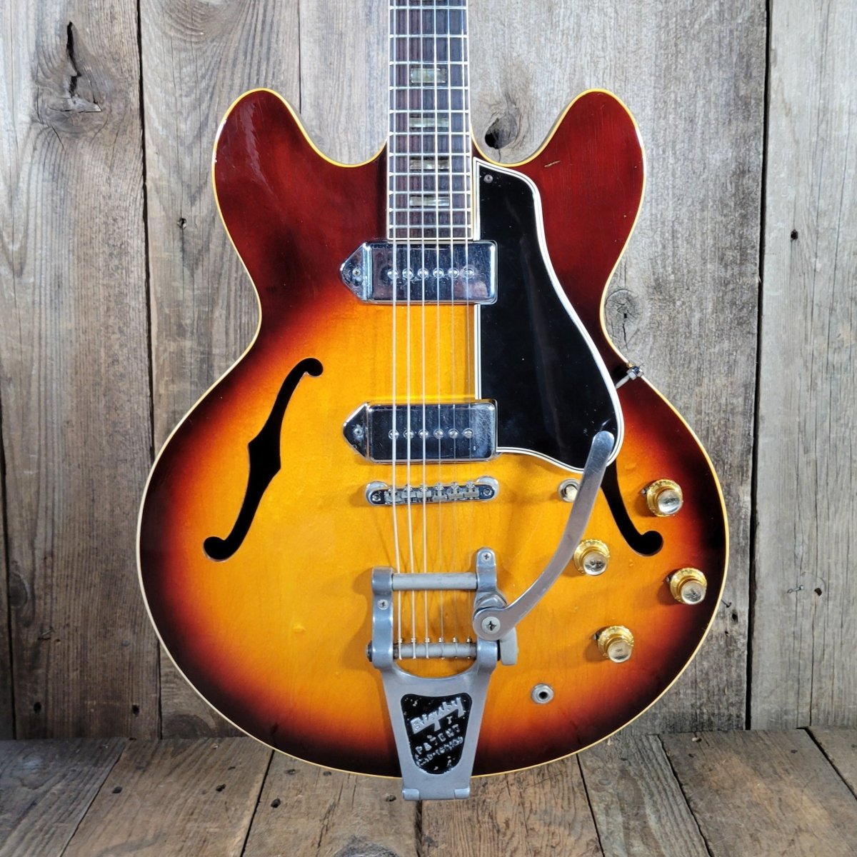Gibson ES-330 Sunburst 1966 Factory Bigsby | Mahar's – Mahar's