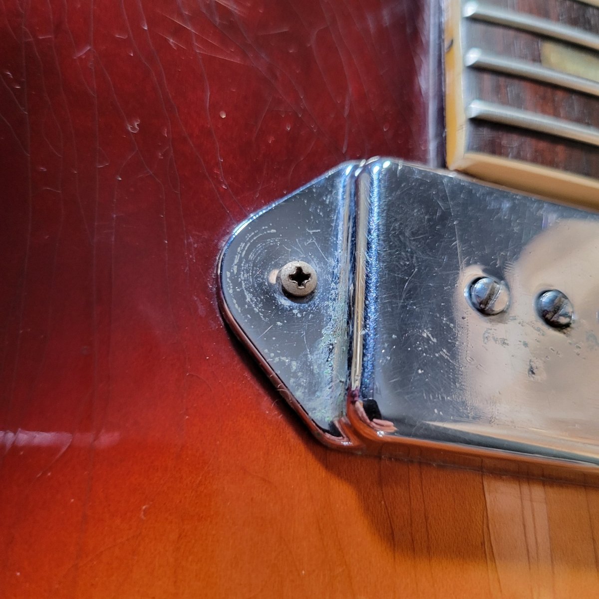 Gibson ES - 330 Sunburst 1966 All Original Factory Bigsby - Mahar's Vintage Guitars