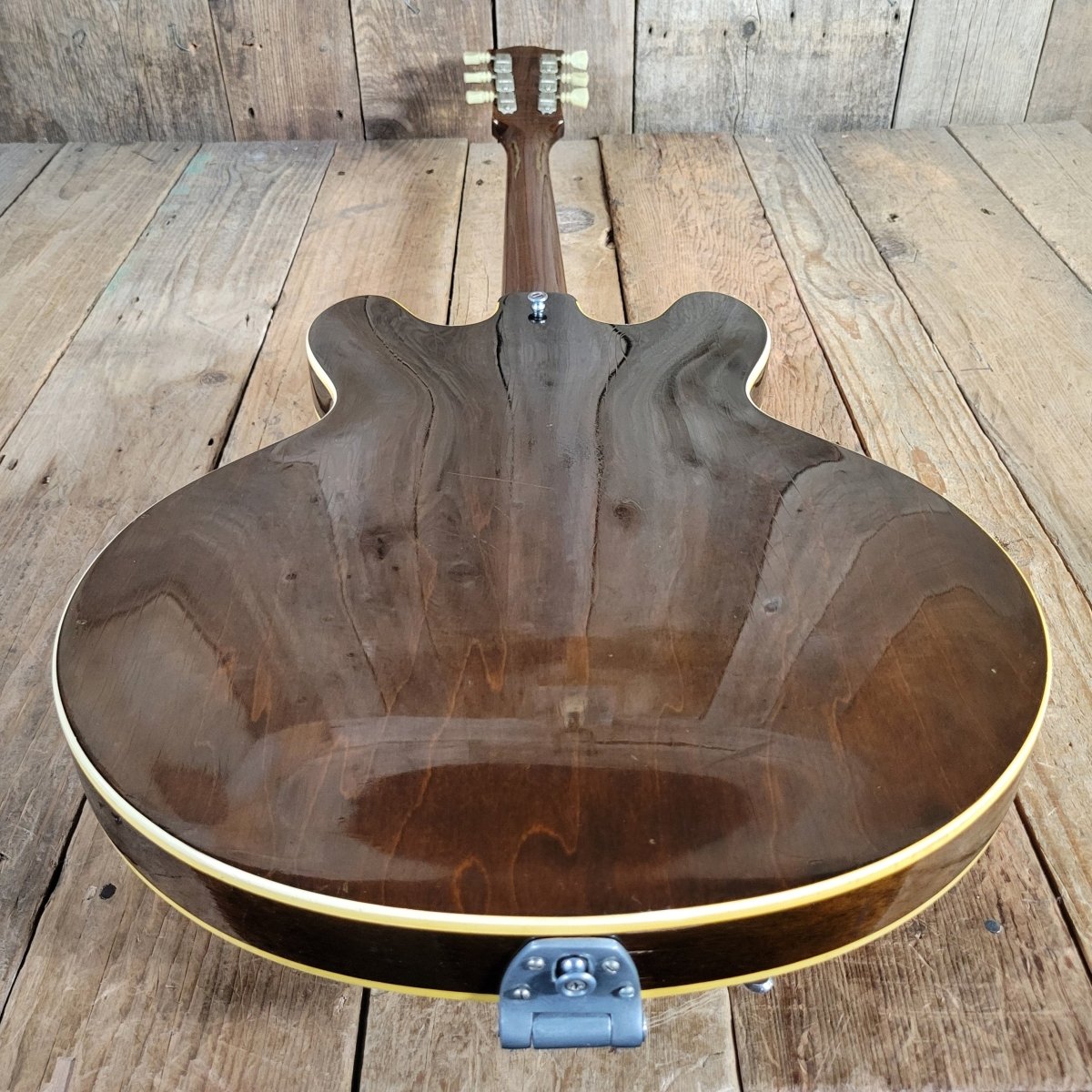 Gibson ES - 330 Sunburst 1966 All Original Factory Bigsby - Mahar's Vintage Guitars