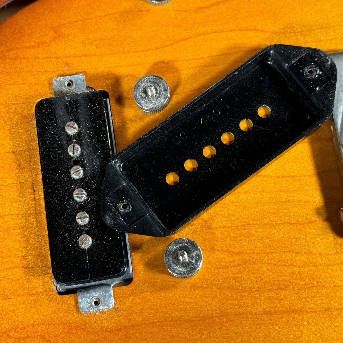 Gibson ES - 330TD 1960 Sunburst - Mahar's Vintage Guitars