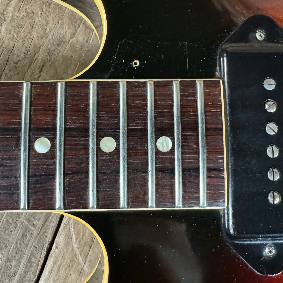 Gibson ES - 330TD 1960 Sunburst - Mahar's Vintage Guitars