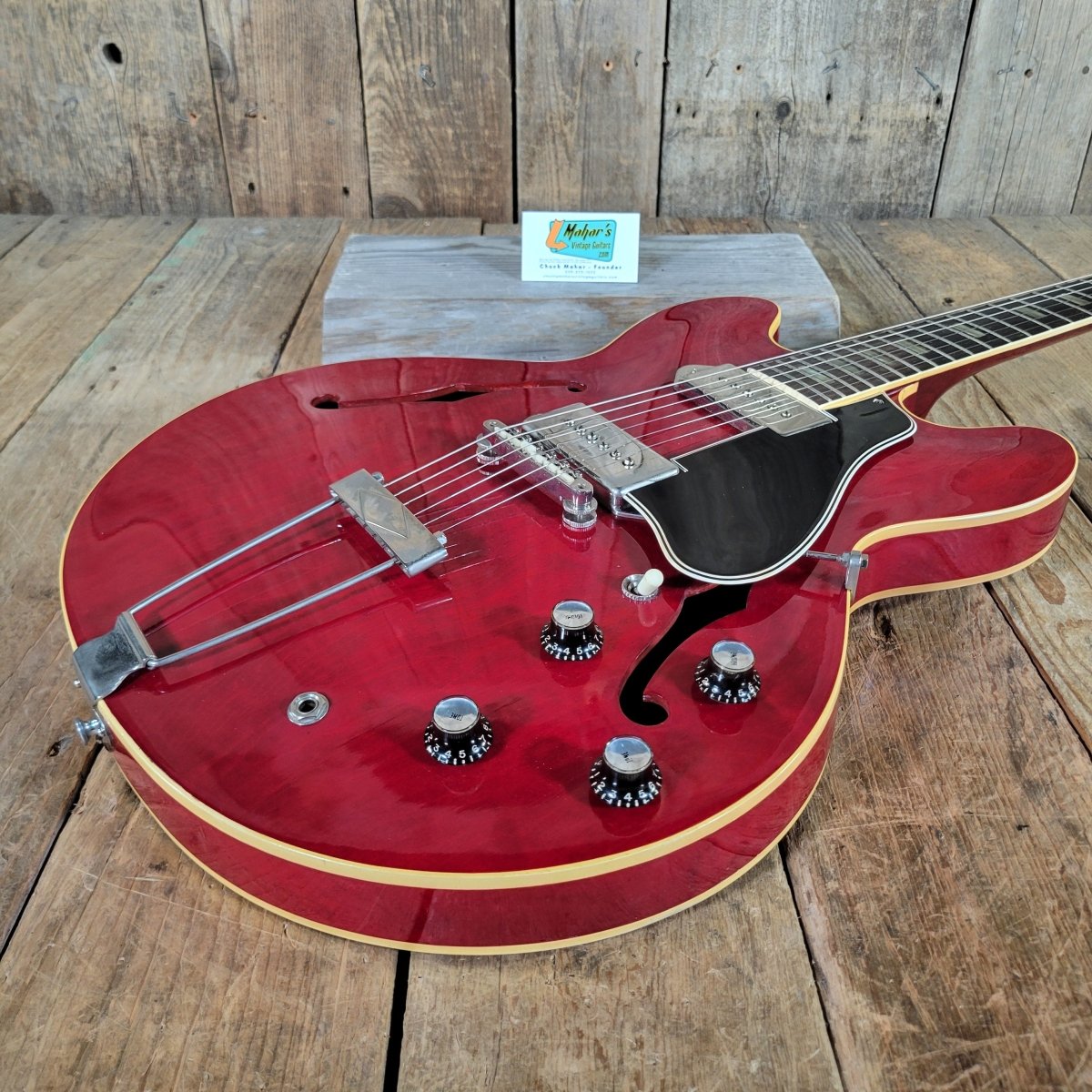 Gibson ES - 330TD 1964 Transparent Cherry - Mahar's Vintage Guitars