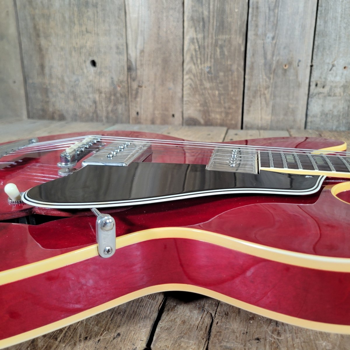 Gibson ES - 330TD 1964 Transparent Cherry - Mahar's Vintage Guitars
