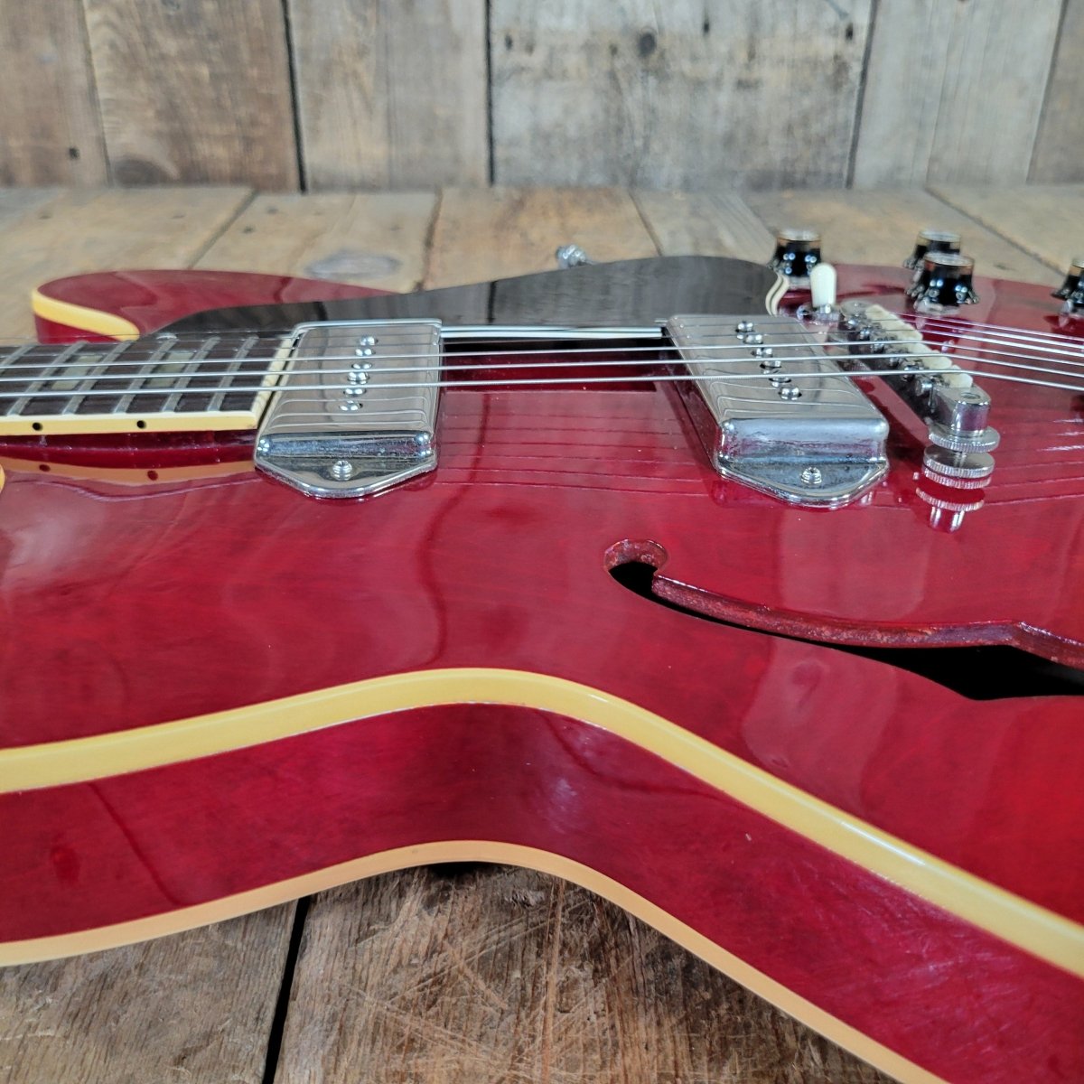 Gibson ES - 330TD 1964 Transparent Cherry - Mahar's Vintage Guitars