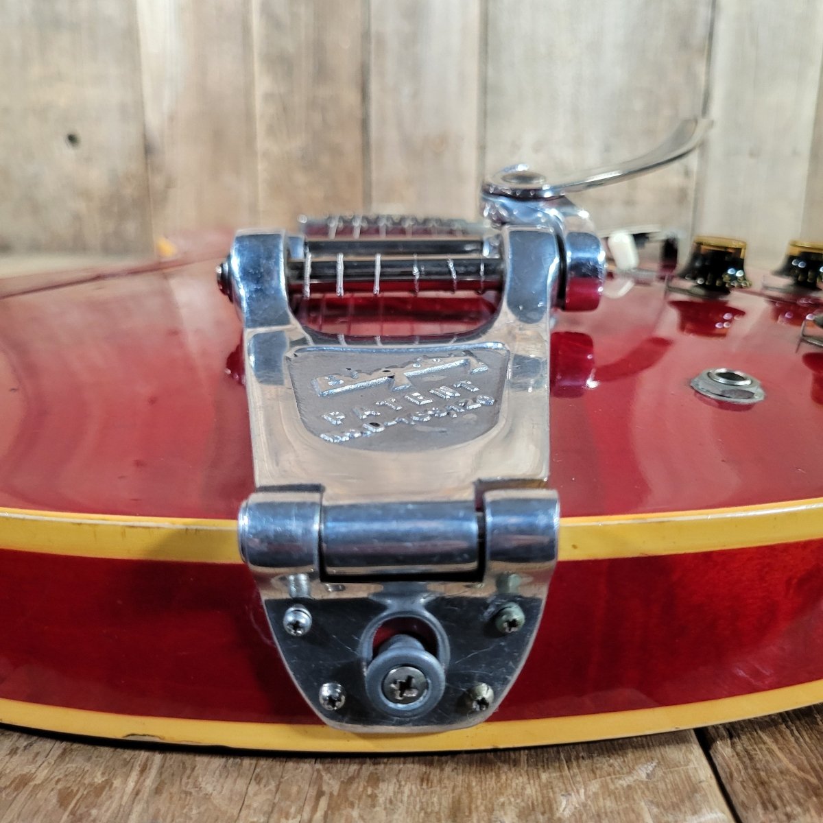 Gibson ES - 335 TDC 1965 Factory Bigsby With Original Case - Mahar's Vintage Guitars