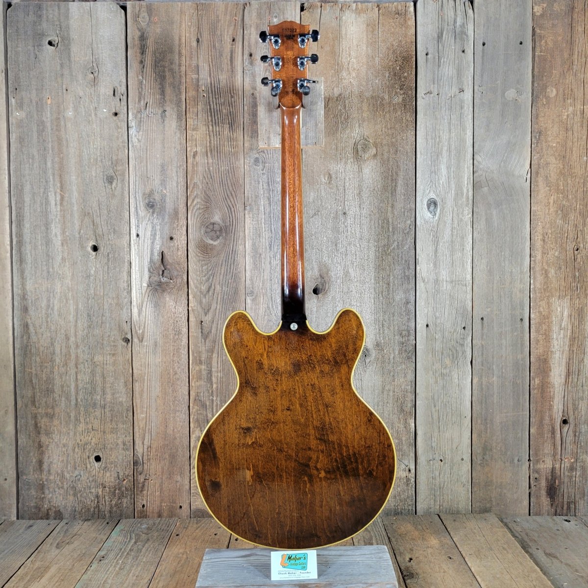 Gibson ES - 355 TDW Mono 1972 Walnut — No Varitone, Factory Bigsby - Mahar's Vintage Guitars