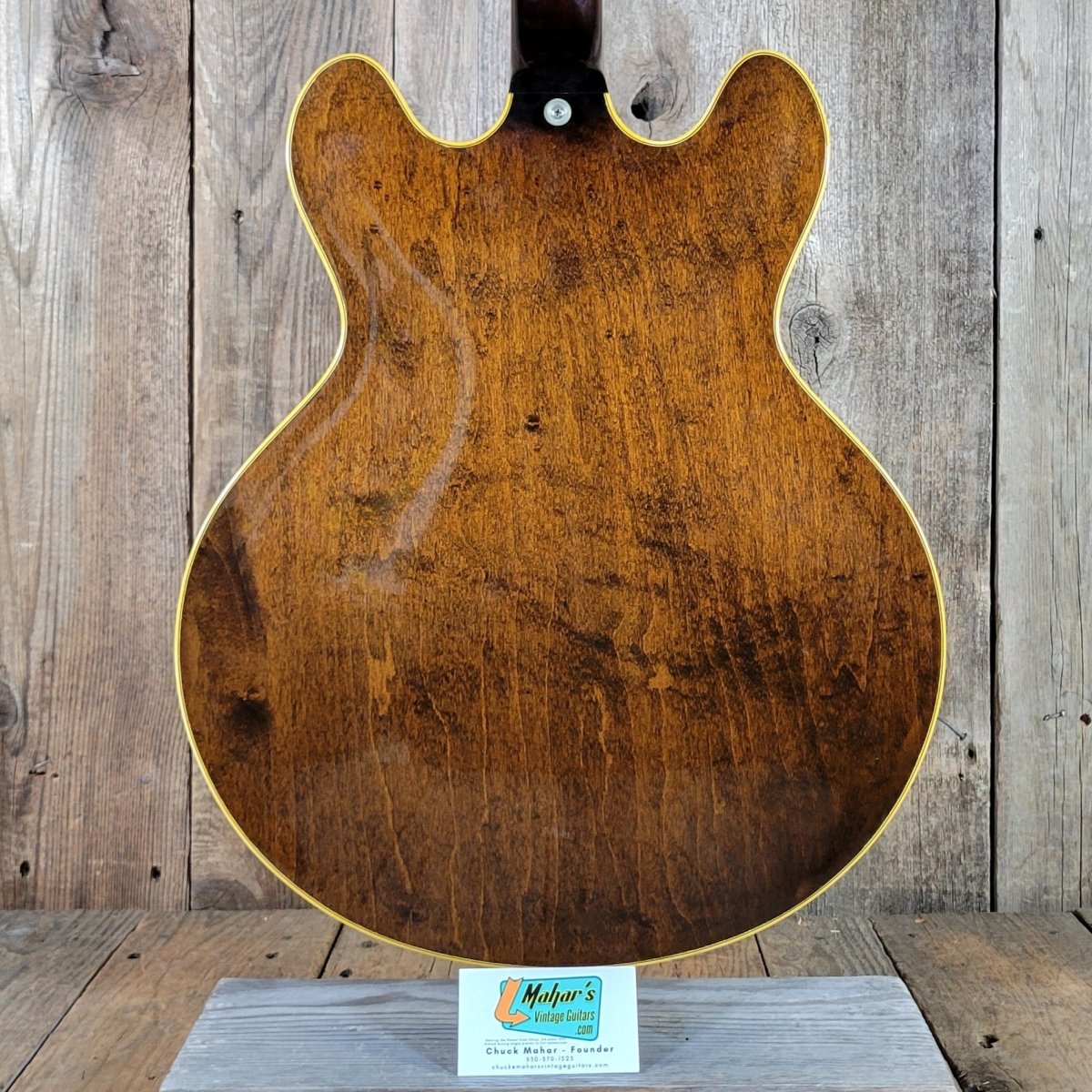 Gibson ES - 355 TDW Mono 1972 Walnut — No Varitone, Factory Bigsby - Mahar's Vintage Guitars