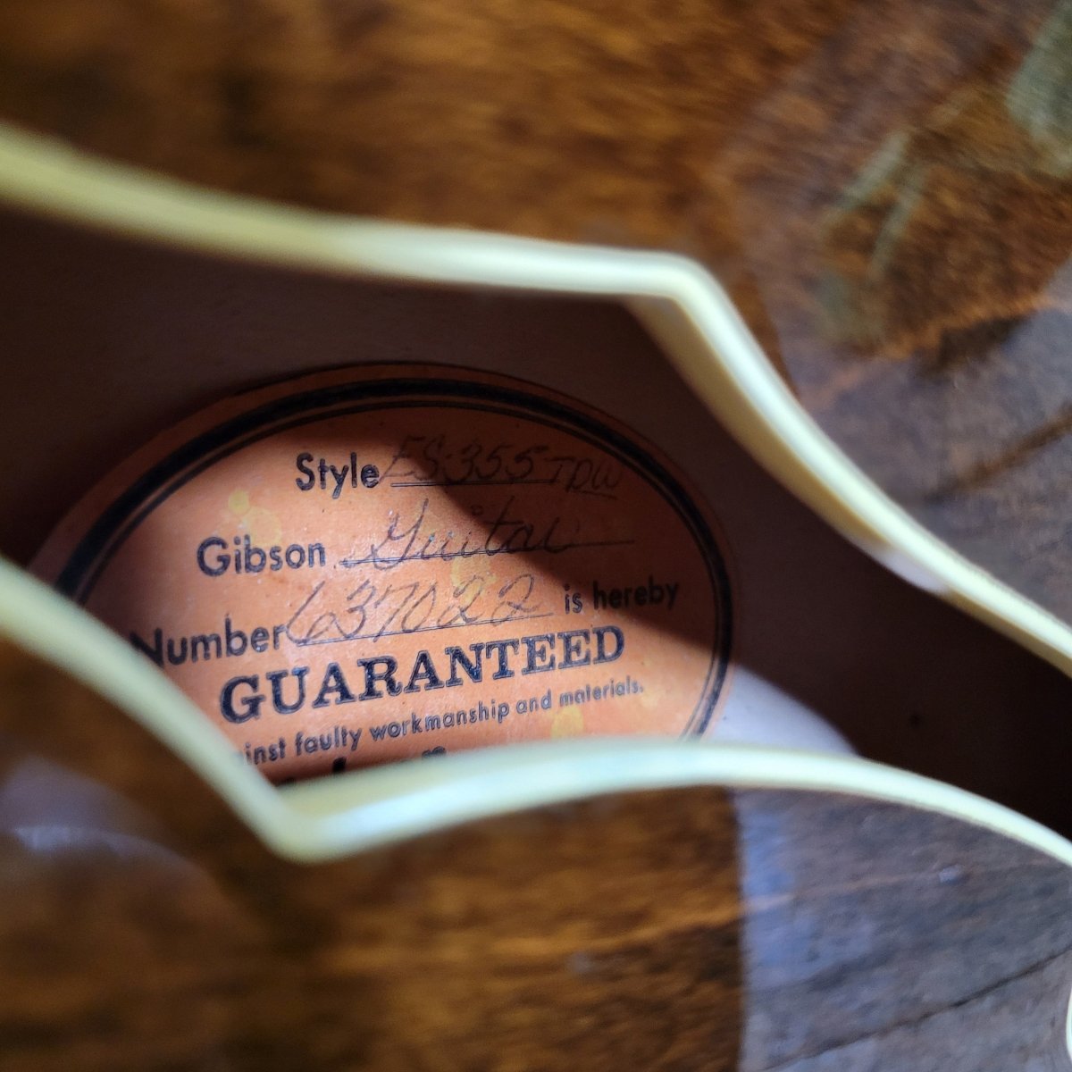 Gibson ES - 355 TDW Mono 1972 Walnut — No Varitone, Factory Bigsby - Mahar's Vintage Guitars
