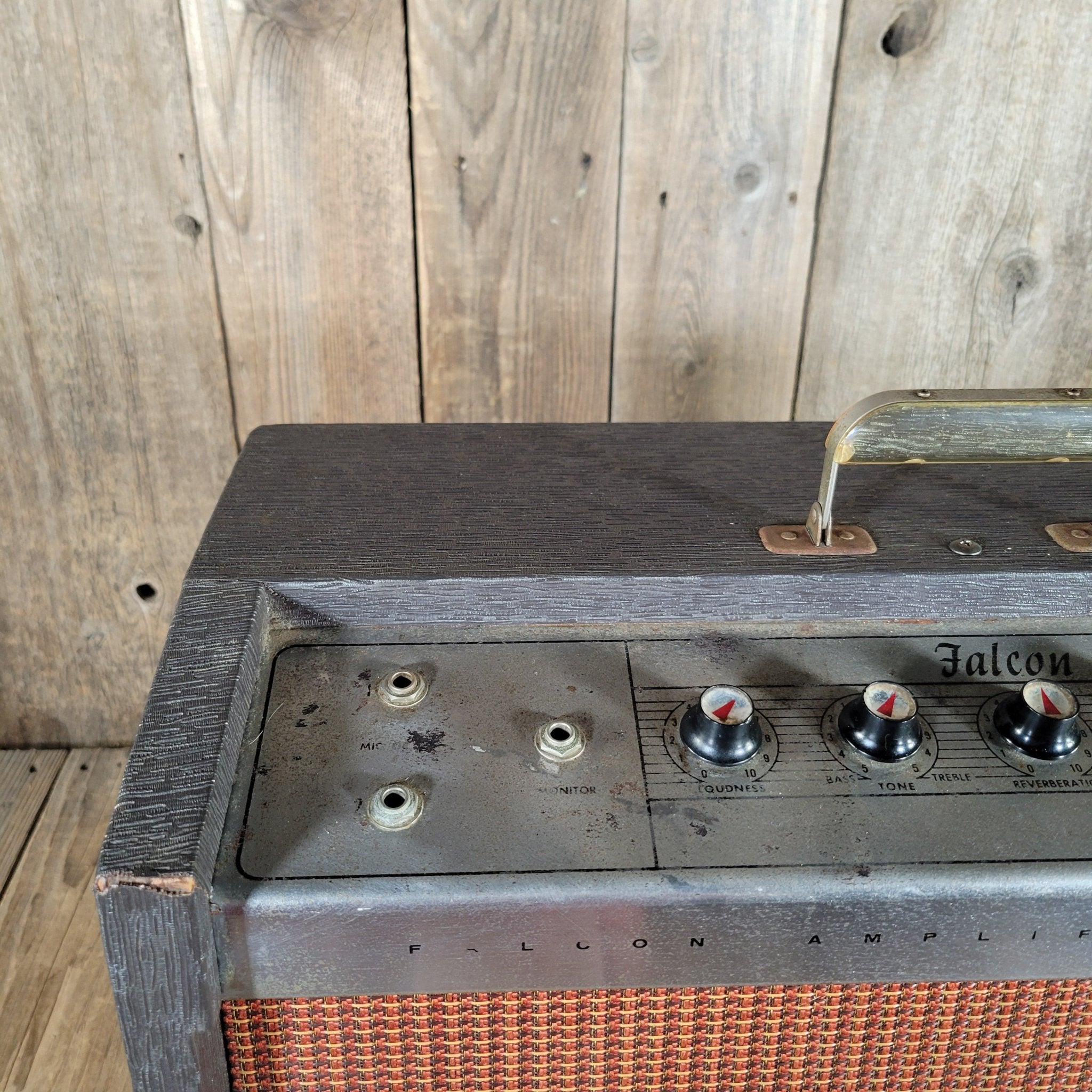 Gibson GA 19 RVT Falcon with Anti "Tone Suck" Mod 1963 Vintage Guitar Amp - Mahar's Vintage Guitars