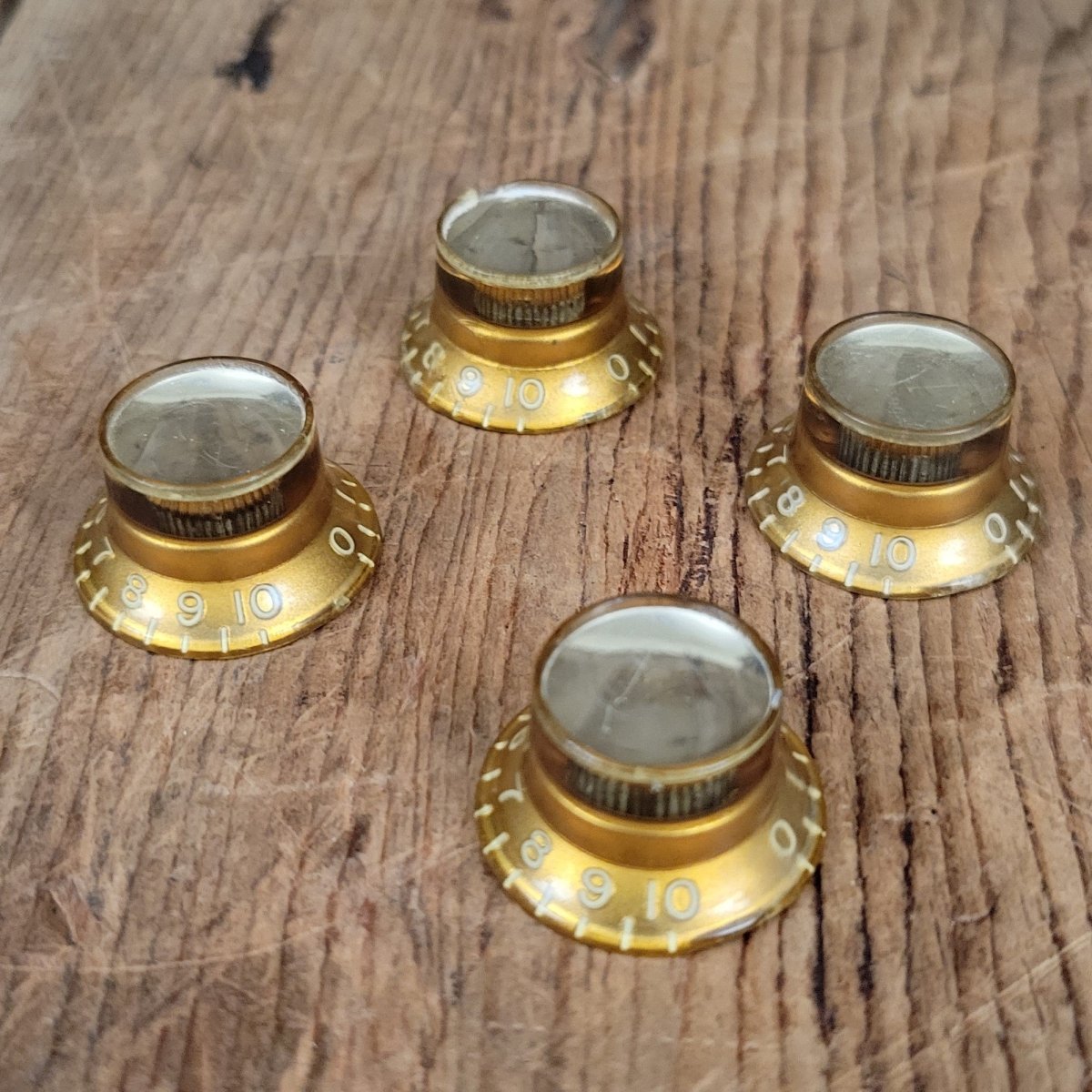 Gibson Gold Reflector Knobs 1962 1960s 1970s No Lettering - Mahar's Vintage Guitars