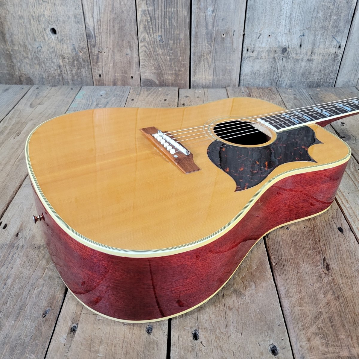 Gibson Hummingbird N 1964 Near Mint 292 Made in 1964 - Mahar's Vintage Guitars