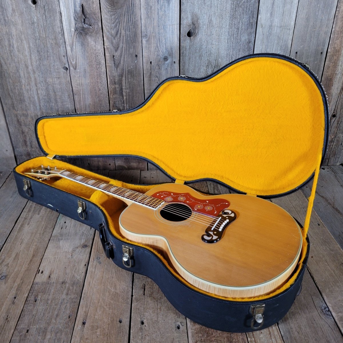 Gibson J-200N 1968 Blonde – Vintage Acoustic | Mahar's Guitars