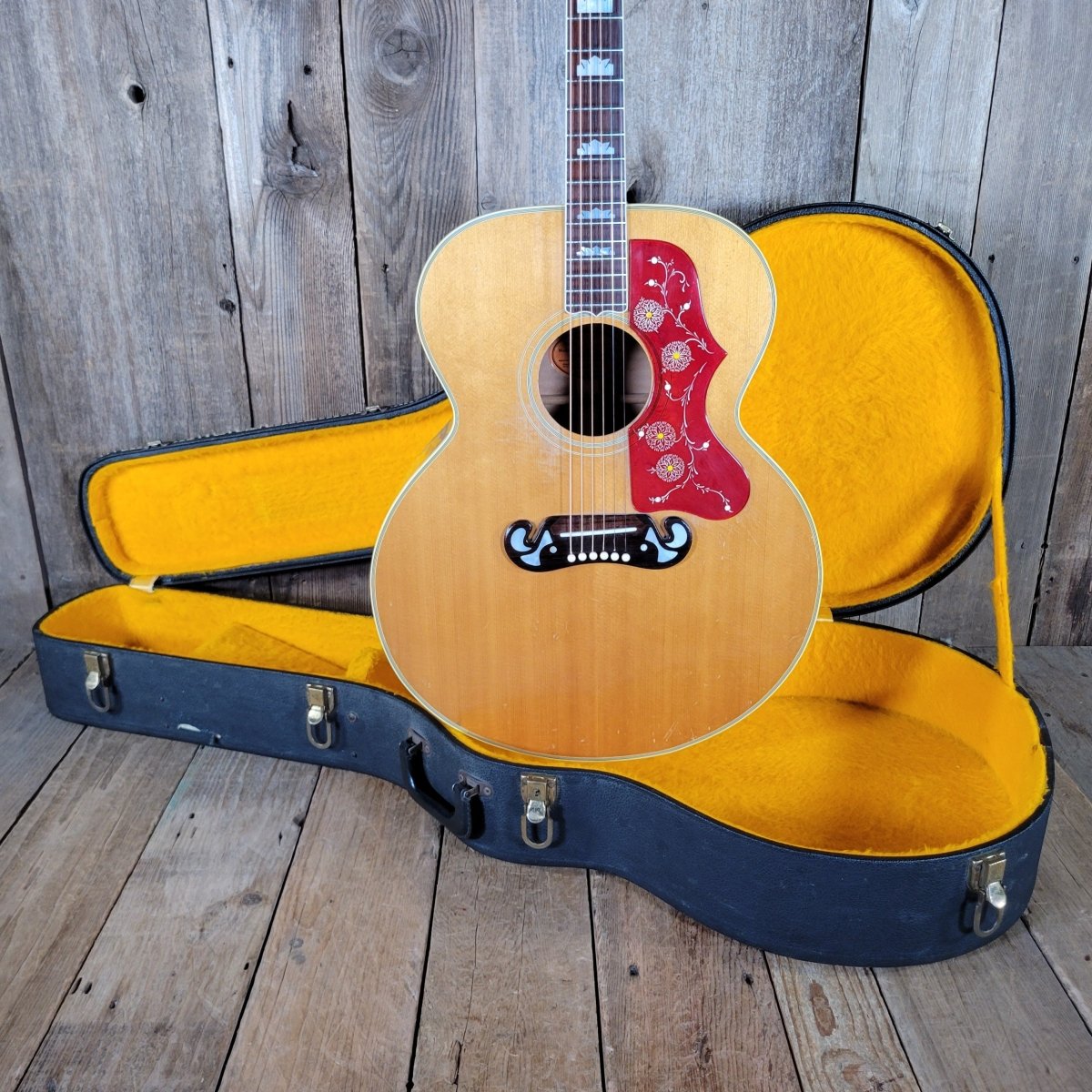 Gibson J - 200N 1968 Blonde – Original Case & Hang Tag, Vintage Acoustic - Mahar's Vintage Guitars