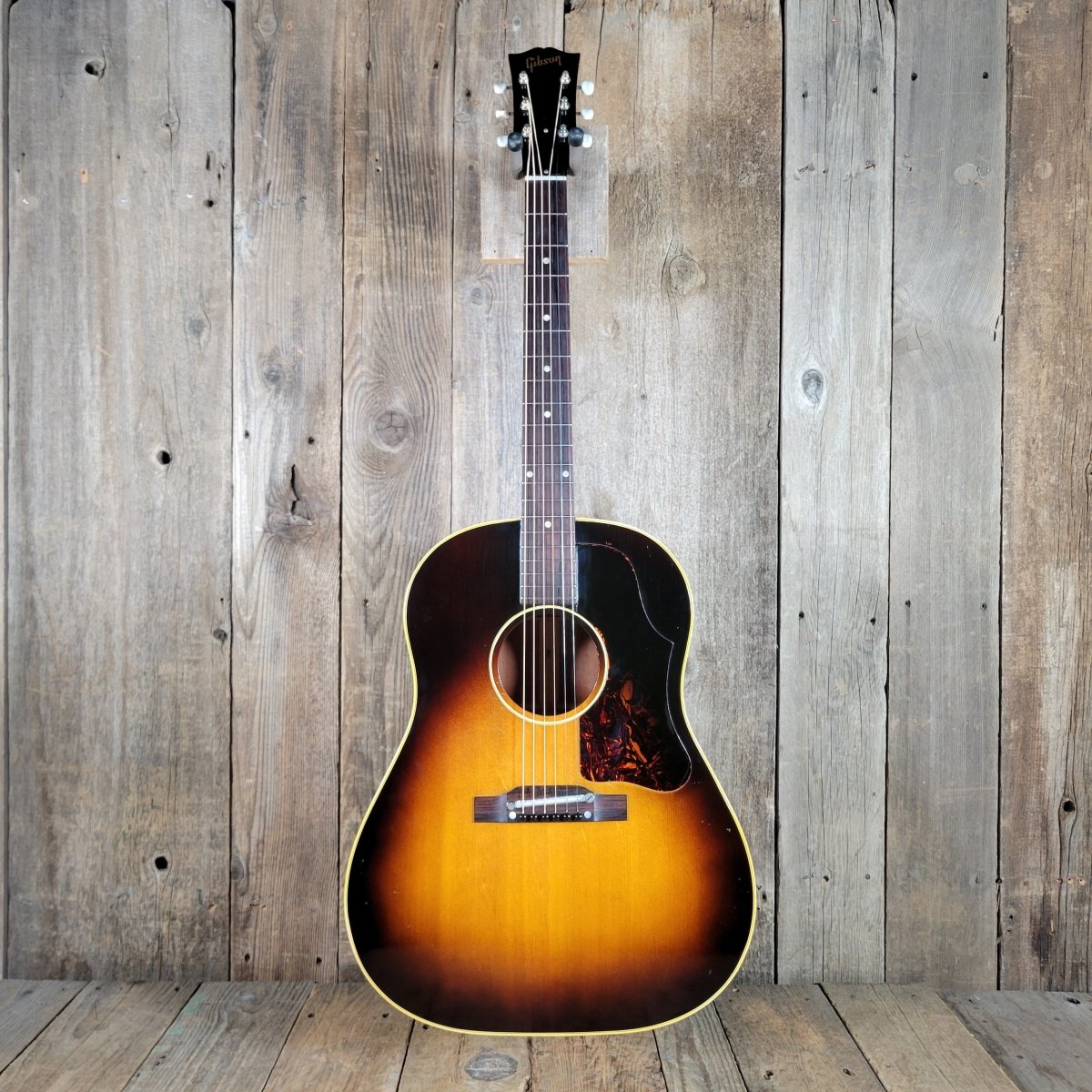 Gibson J - 45 Near Mint 1956 w/original case - Mahar's Vintage Guitars