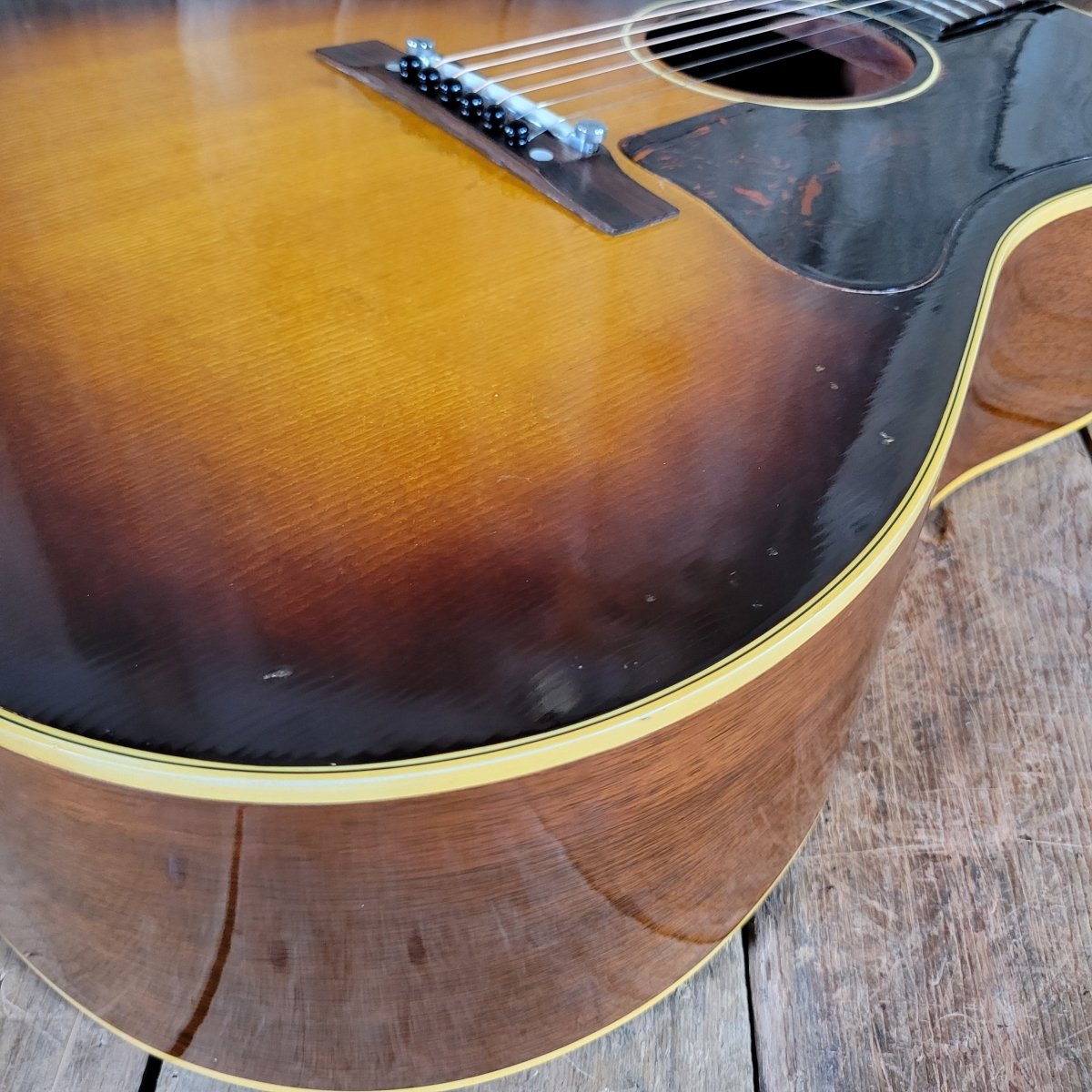 Gibson J - 45 Near Mint 1956 w/original case - Mahar's Vintage Guitars
